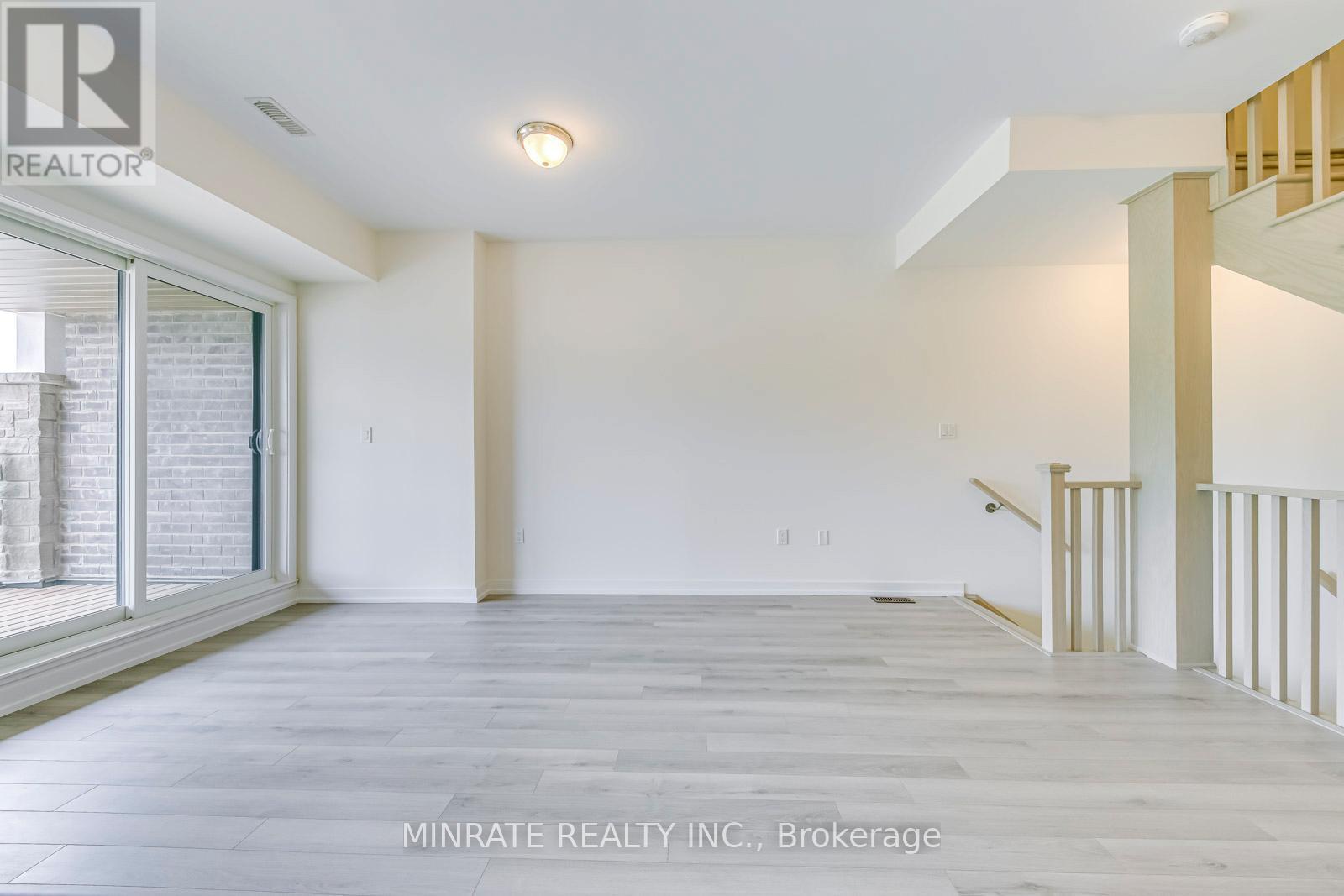 1544 Wellwood Terrace, Milton, Ontario  L9E 1V4 - Photo 6 - W12679920