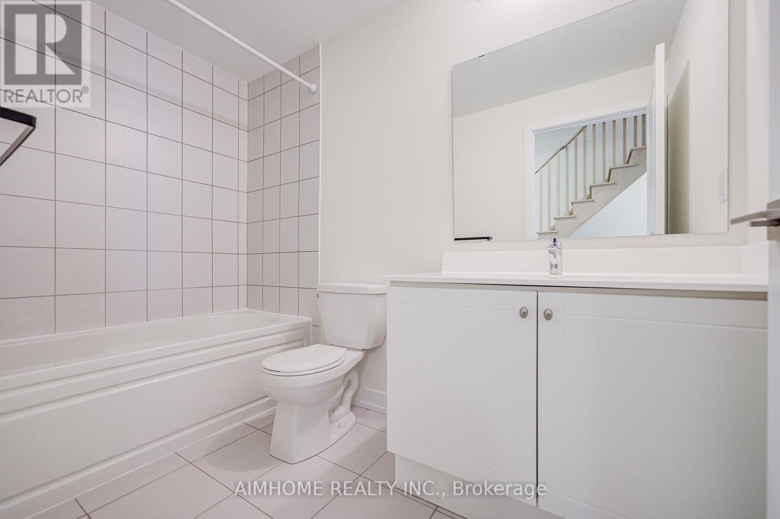 135 Frederick Tisdale Drive, Toronto, Ontario  M3K 0C6 - Photo 24 - W12679964