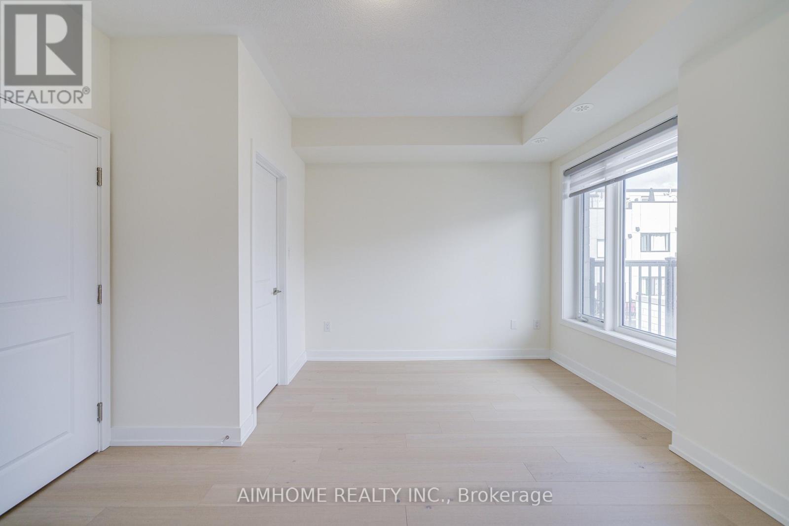 135 Frederick Tisdale Drive, Toronto, Ontario  M3K 0C6 - Photo 25 - W12679964