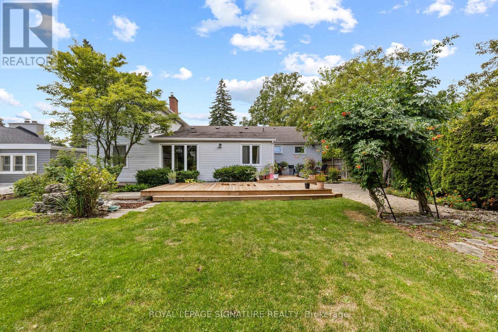 45 Crescent Road, Oakville, Ontario  L6K 1W3 - Photo 19 - W12679992