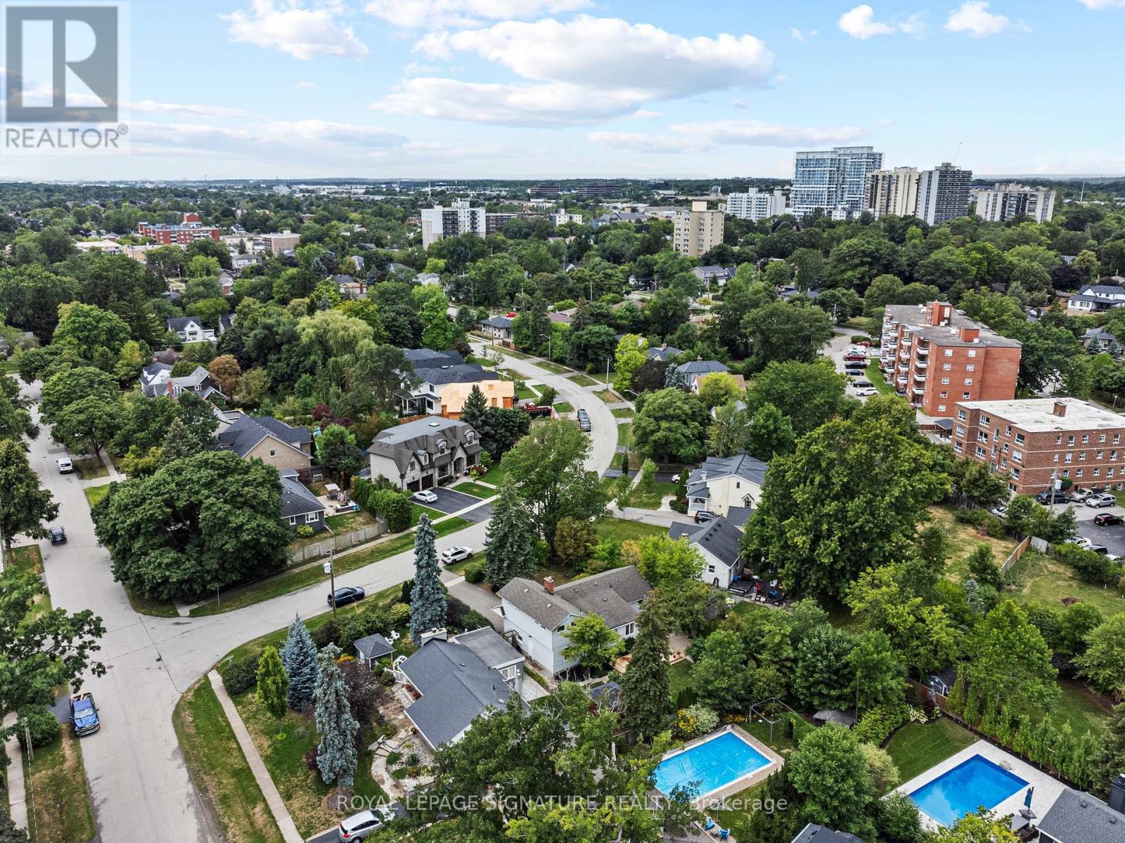 45 Crescent Road, Oakville, Ontario  L6K 1W3 - Photo 25 - W12679992