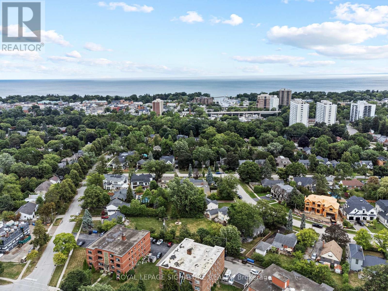 45 Crescent Road, Oakville, Ontario  L6K 1W3 - Photo 26 - W12679992