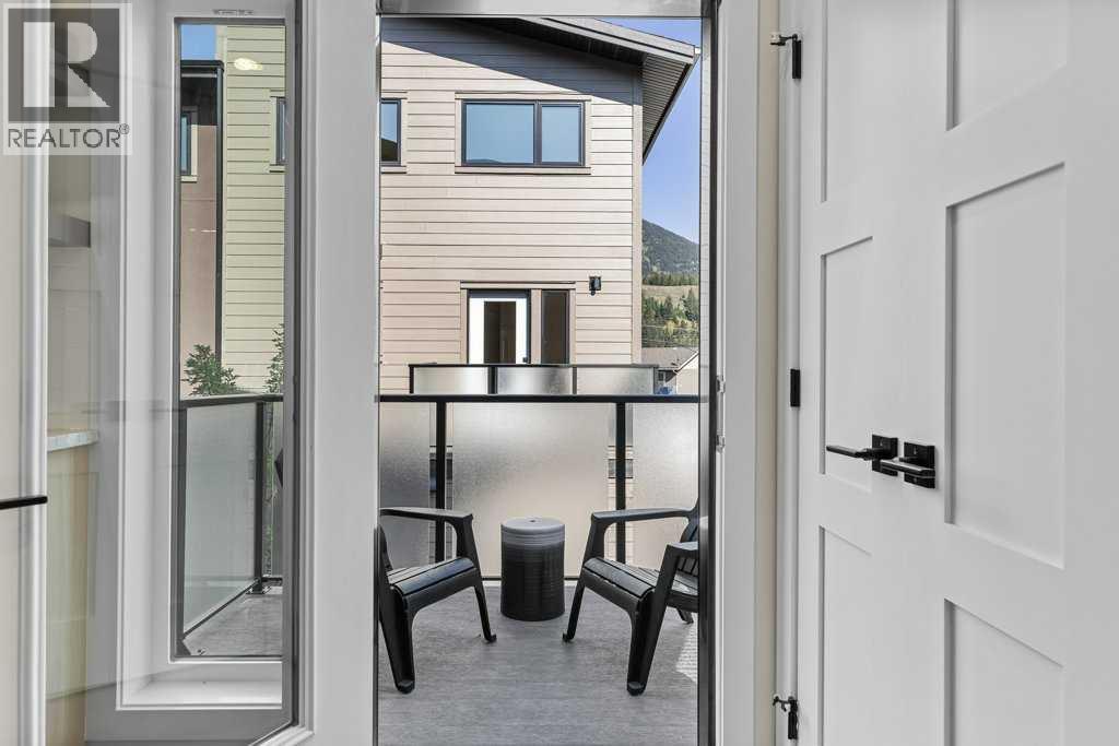 102, 1330 1st Avenue, Canmore, Alberta  T1W 1M4 - Photo 15 - A2270347