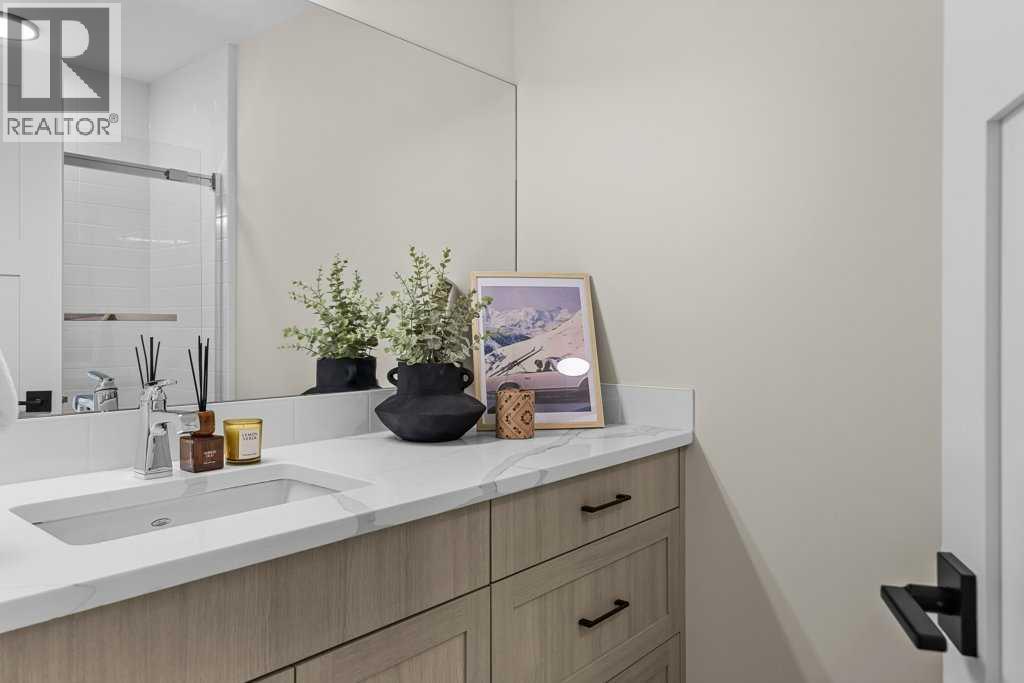 102, 1330 1st Avenue, Canmore, Alberta  T1W 1M4 - Photo 44 - A2270347