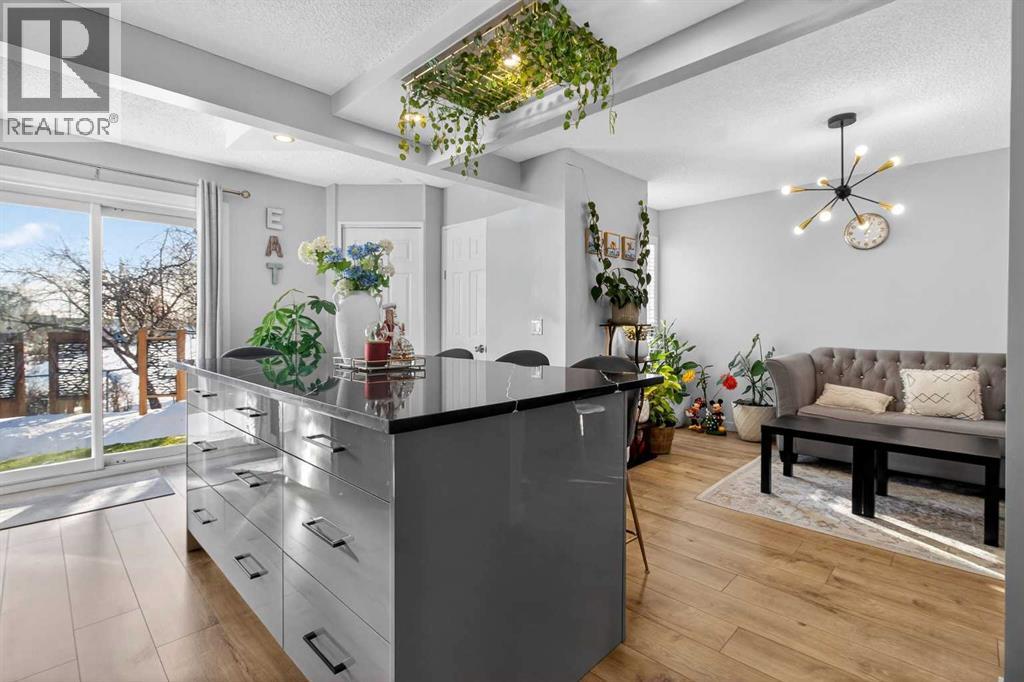 77 Summerfield Road Se, Airdrie, Alberta  T4B 1X8 - Photo 10 - A2276151