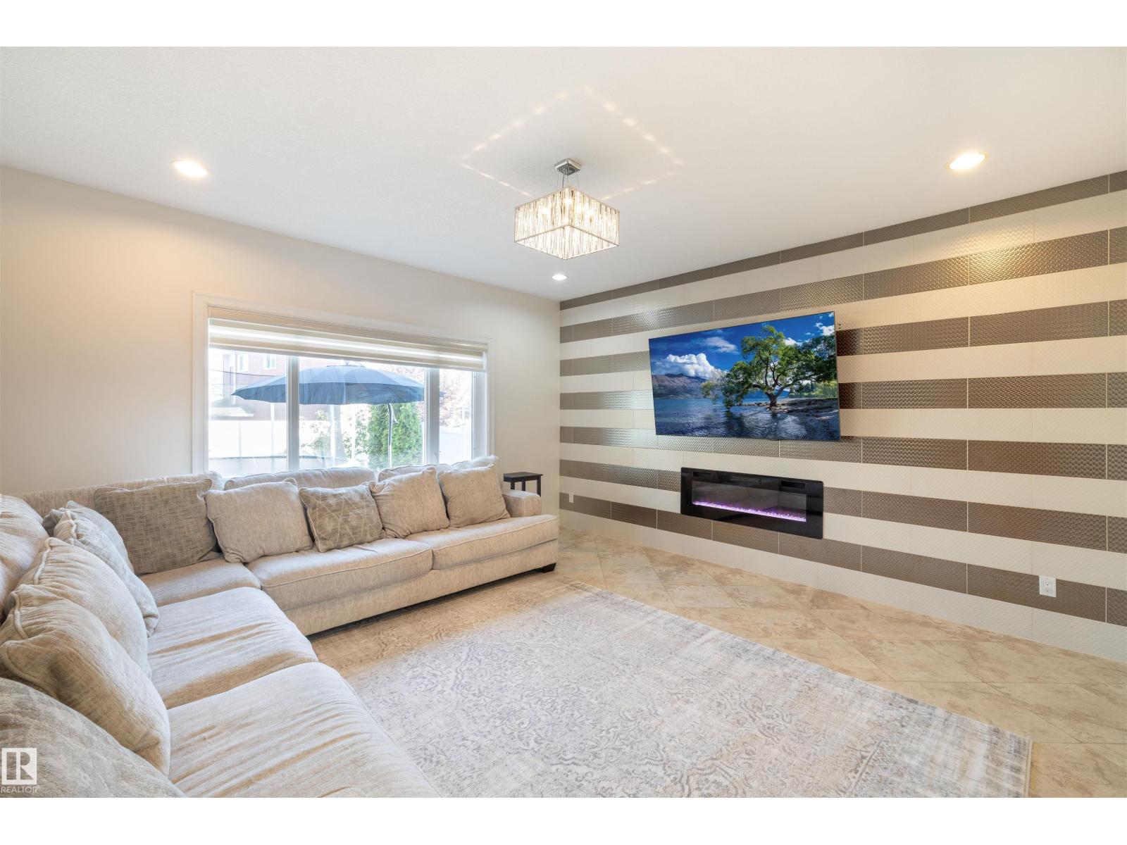 17003 71 St Nw, Edmonton, Alberta  T5Z 0G9 - Photo 4 - E4469515