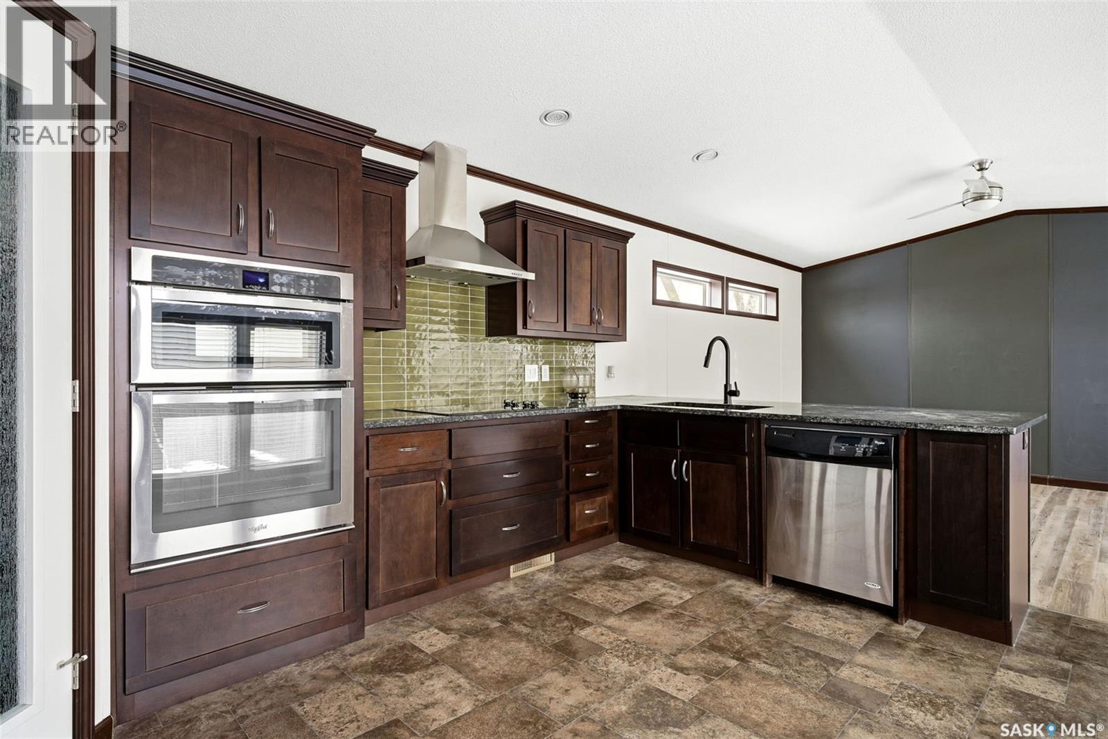 61 Walters Court, Pilot Butte, Saskatchewan  S0G 3Z0 - Photo 9 - SK026462