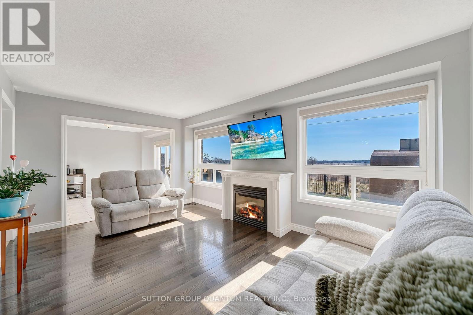 157 Voyager Pass, Hamilton, Ontario  L0R 1C0 - Photo 5 - X12679708