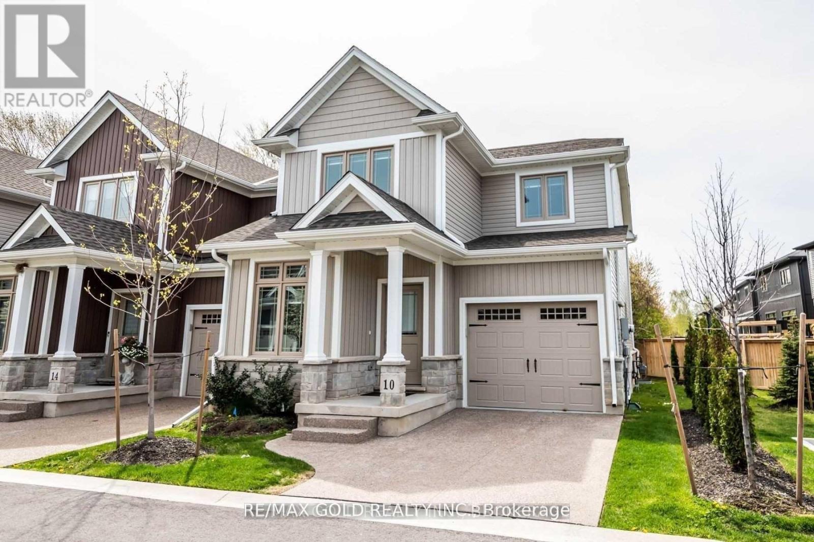 10 THOMAS BURNS COMMON, St. Catharines, Ontario