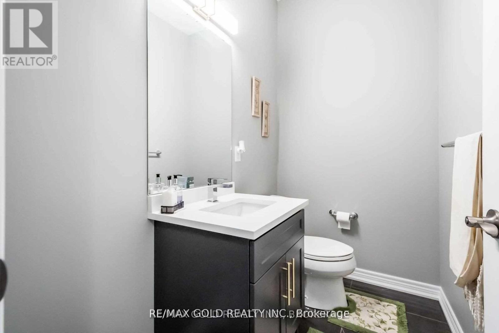 10 Thomas Burns Common, St. Catharines, Ontario  L2N 0B1 - Photo 4 - X12679746