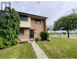 4 ROSANNE CRESCENT, Hamilton, Ontario