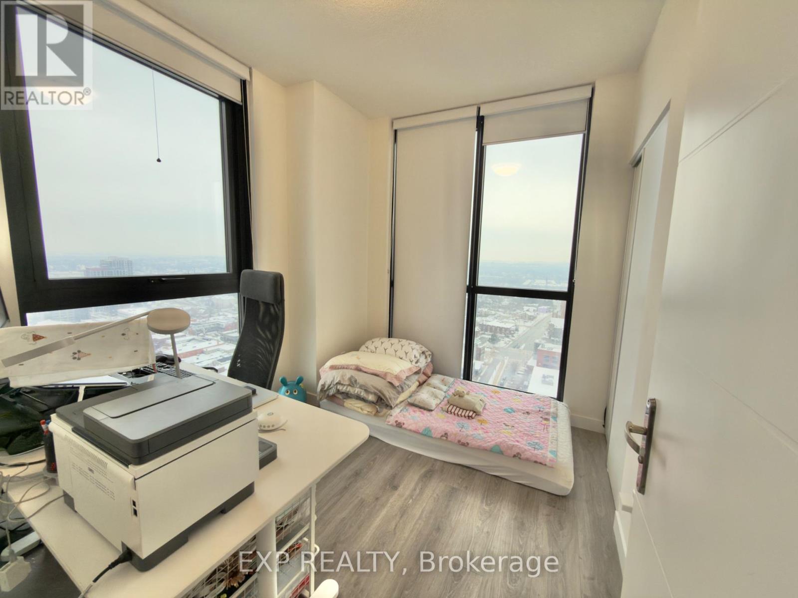 2514 - 60 Frederick Street, Kitchener, Ontario  N2H 0C7 - Photo 11 - X12679786