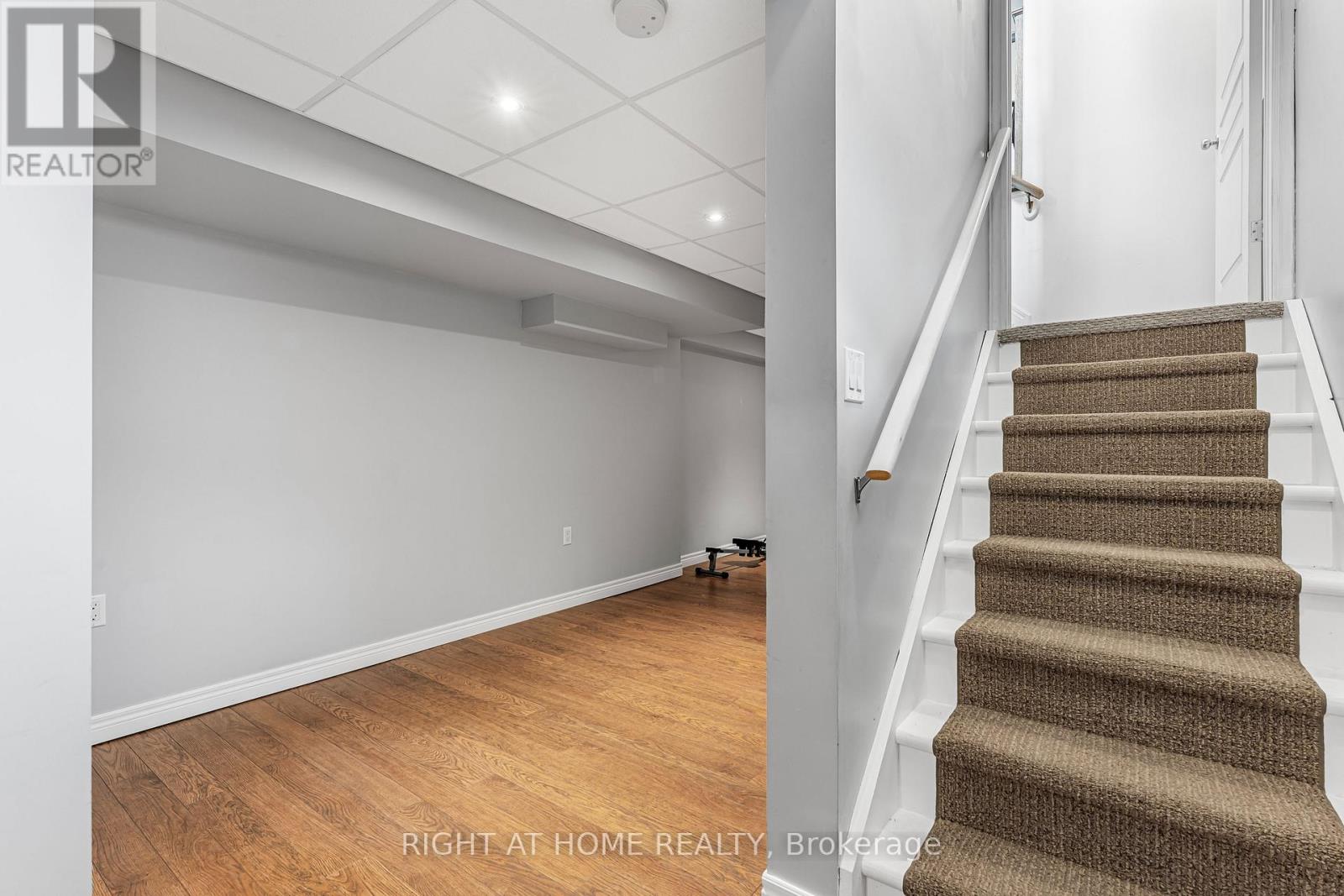 80 Loretta Drive, Niagara-On-The-Lake, Ontario  L0S 1T0 - Photo 32 - X12679796