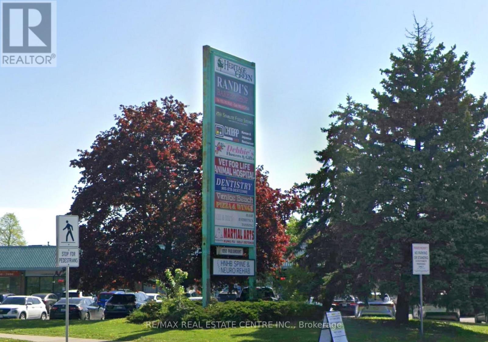 #13 - 1050 Paramount Drive, Hamilton, Ontario  L8J 1P8 - Photo 2 - X12679798