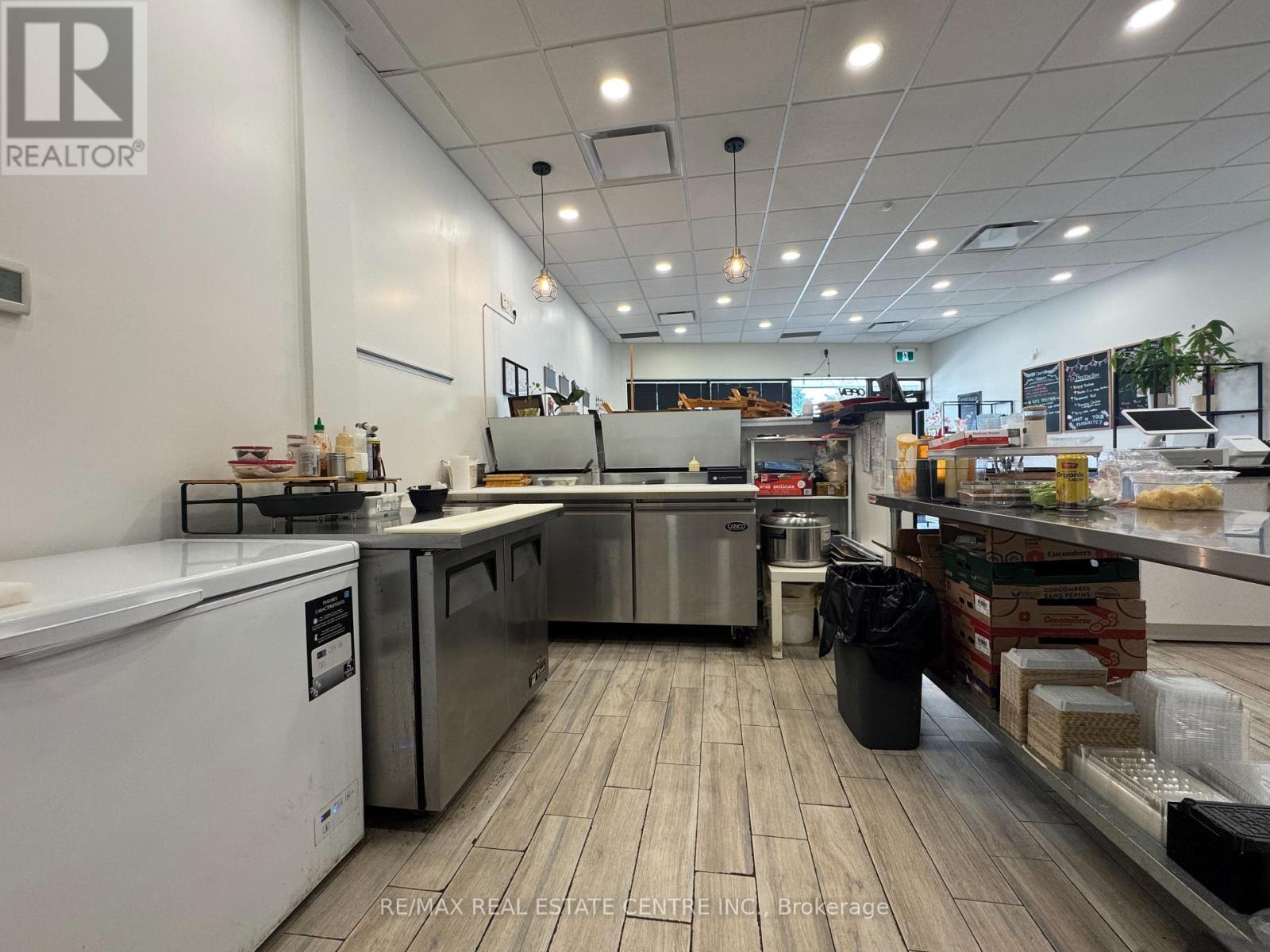 #13 - 1050 Paramount Drive, Hamilton, Ontario  L8J 1P8 - Photo 23 - X12679798