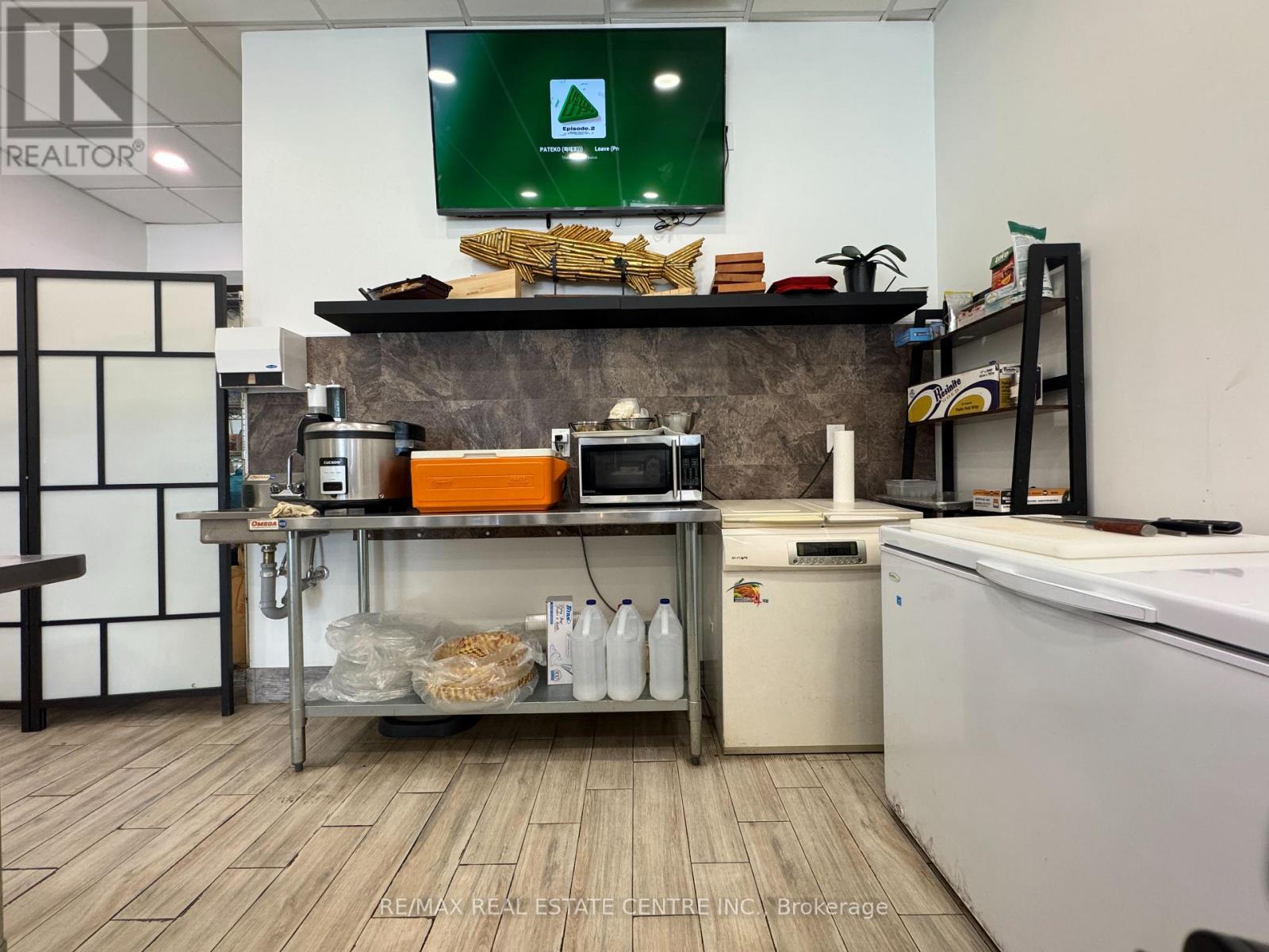 #13 - 1050 Paramount Drive, Hamilton, Ontario  L8J 1P8 - Photo 25 - X12679798