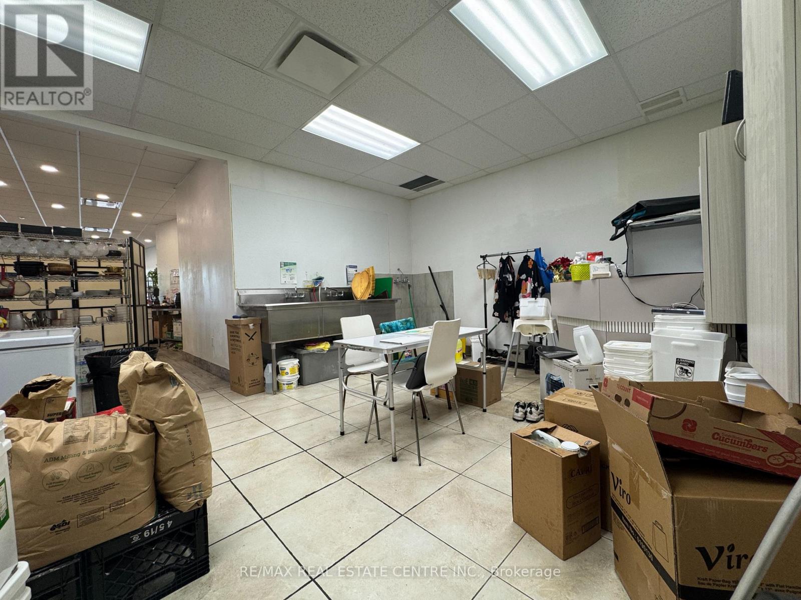 #13 - 1050 Paramount Drive, Hamilton, Ontario  L8J 1P8 - Photo 33 - X12679798