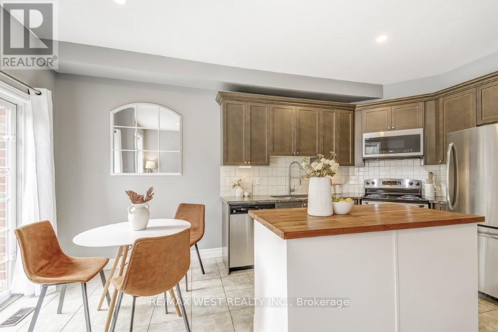 53 Cole Street, Hamilton, Ontario  L8B 0R2 - Photo 13 - X12679884