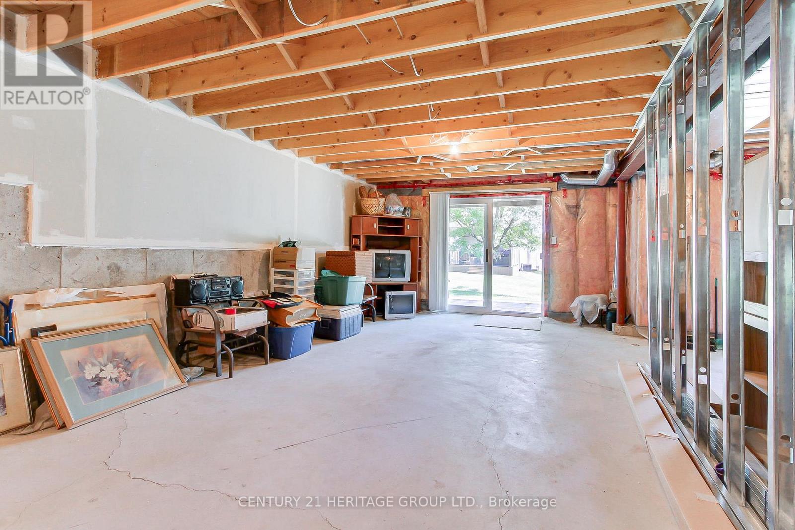 28 - 174 Lindsay Street N, Kawartha Lakes, Ontario K9V 0A3 - Photo 29 - X12679888