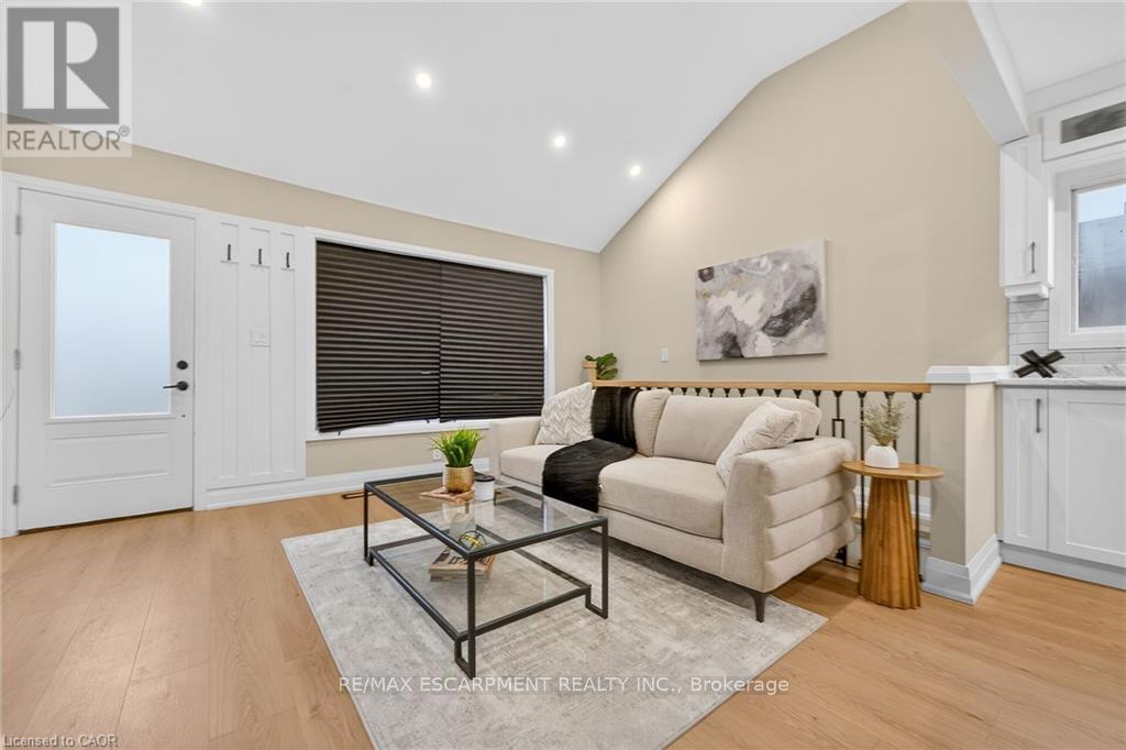 156 Walter Avenue N, Hamilton, Ontario  L8H 5R2 - Photo 20 - X12679912