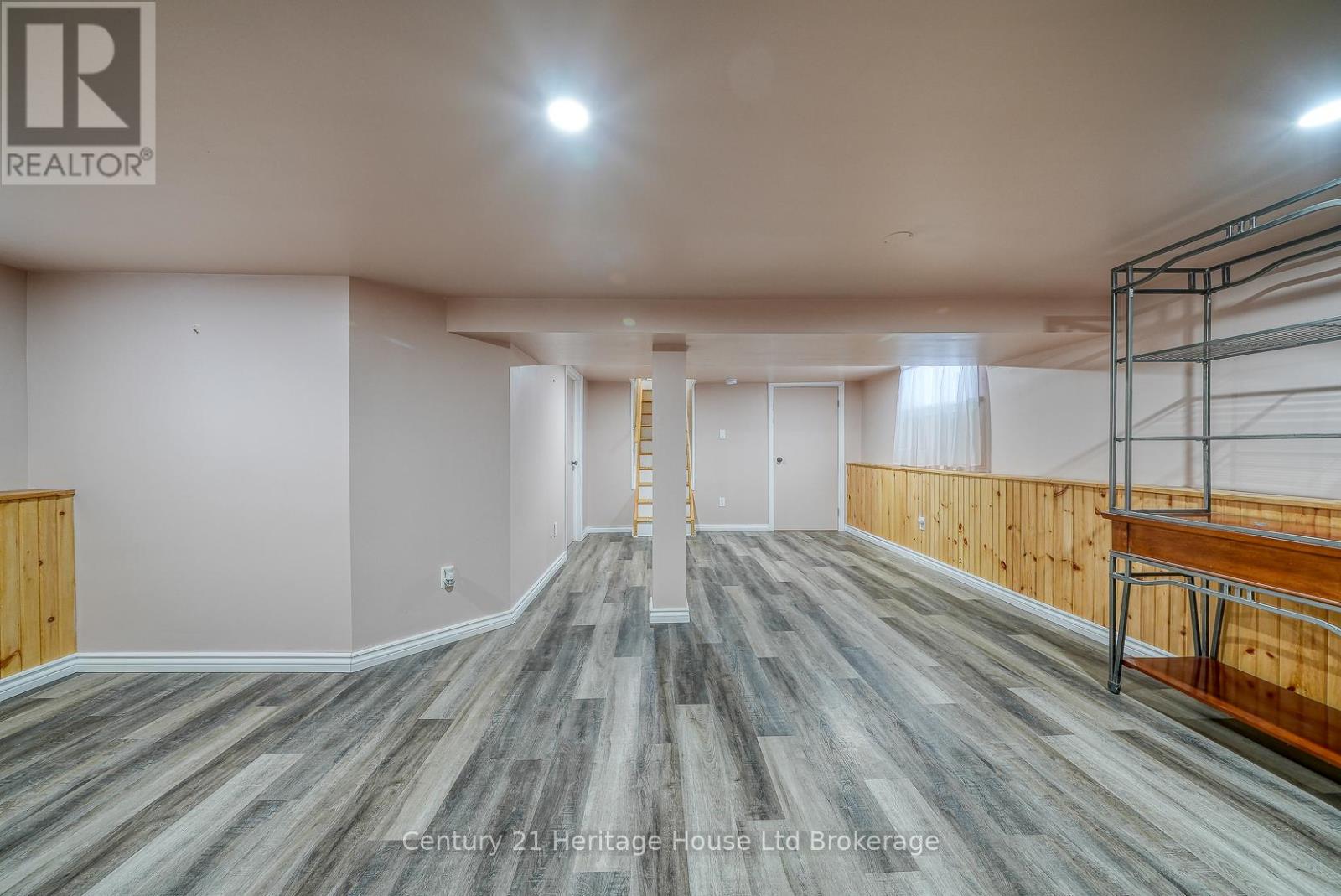 12 Sydenham Street, Woodstock, Ontario  N4S 7B2 - Photo 30 - X12679060