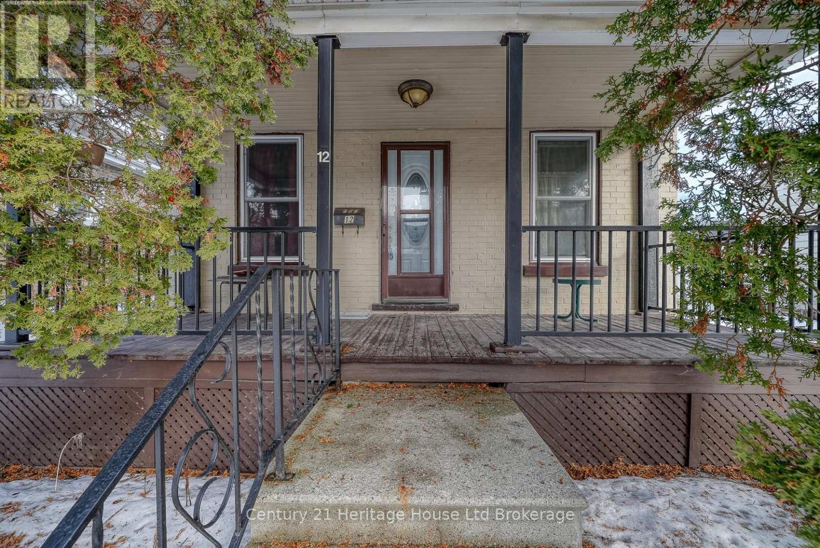 12 Sydenham Street, Woodstock, Ontario  N4S 7B2 - Photo 6 - X12679060