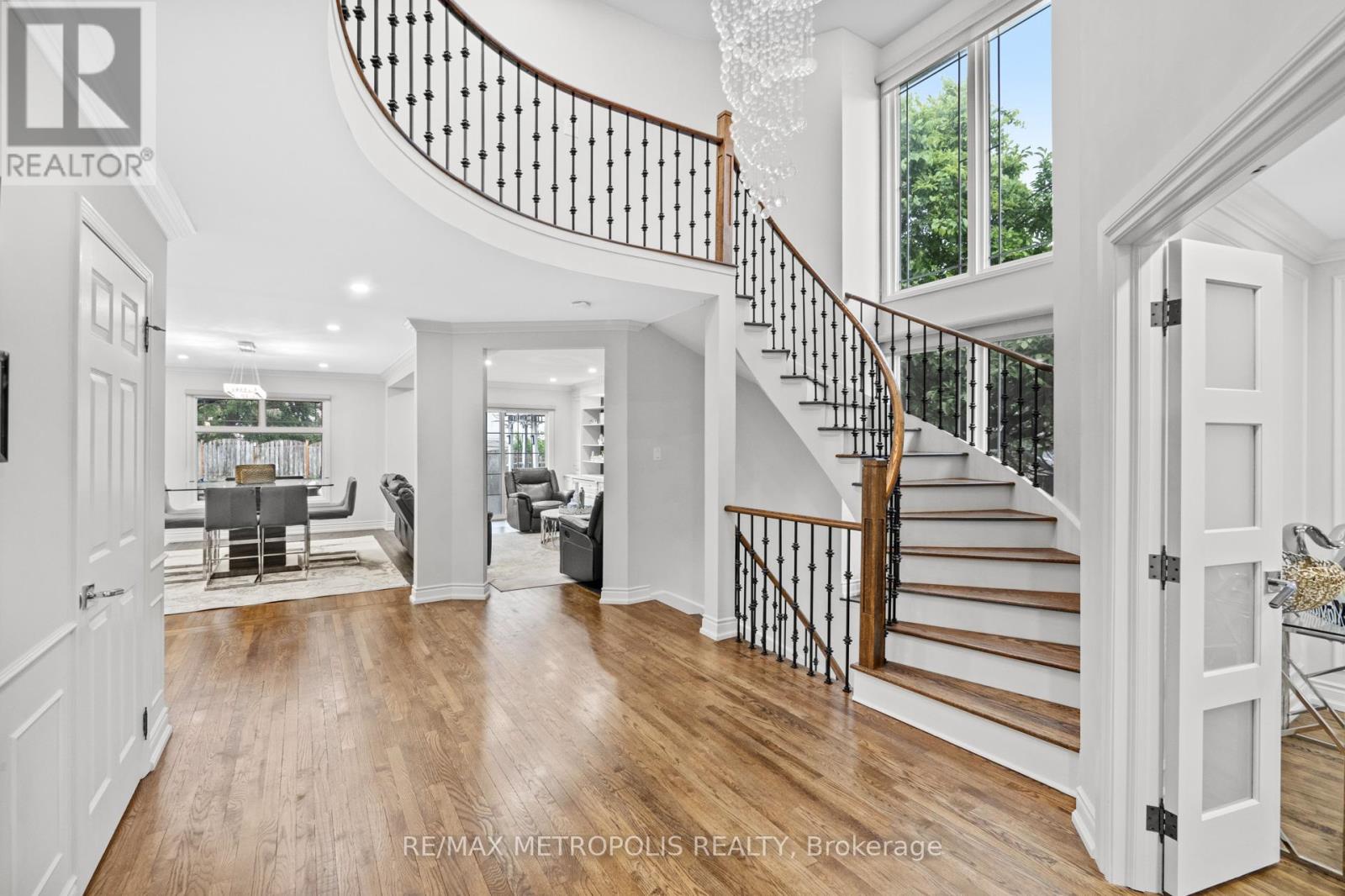 914 SPROULE CRESCENT, Oshawa, Ontario