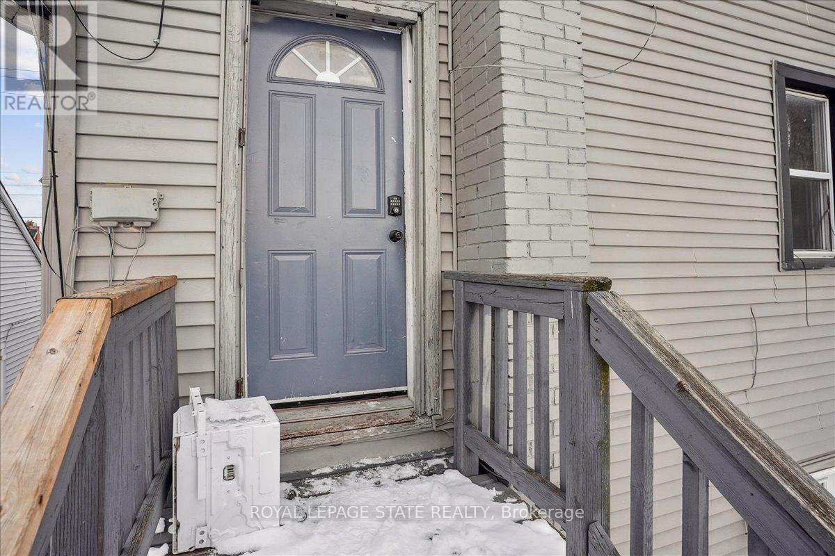 510 Britannia Avenue, Hamilton, Ontario  L8H 1Z6 - Photo 4 - X12548964