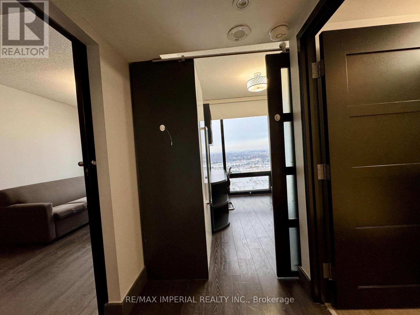 N2704 - 330 Phillip Street, Waterloo, Ontario  N2L 3W9 - Photo 27 - X12679364