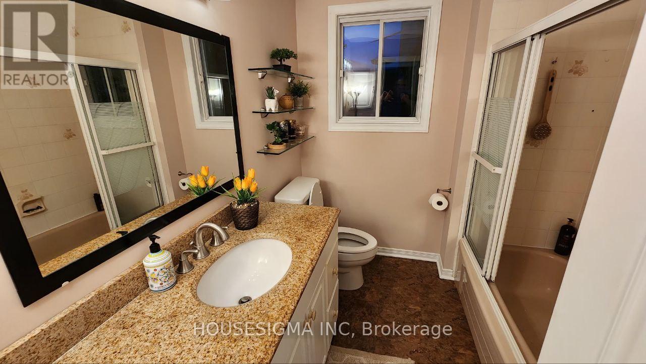 2335 Harding Road, Ottawa, Ontario  K1G 3B7 - Photo 50 - X12498416