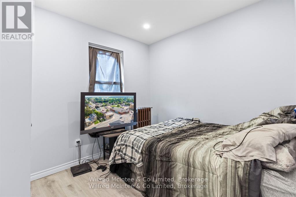 4 Elora Street N, Minto, Ontario  N0G 1Z0 - Photo 14 - X12680106