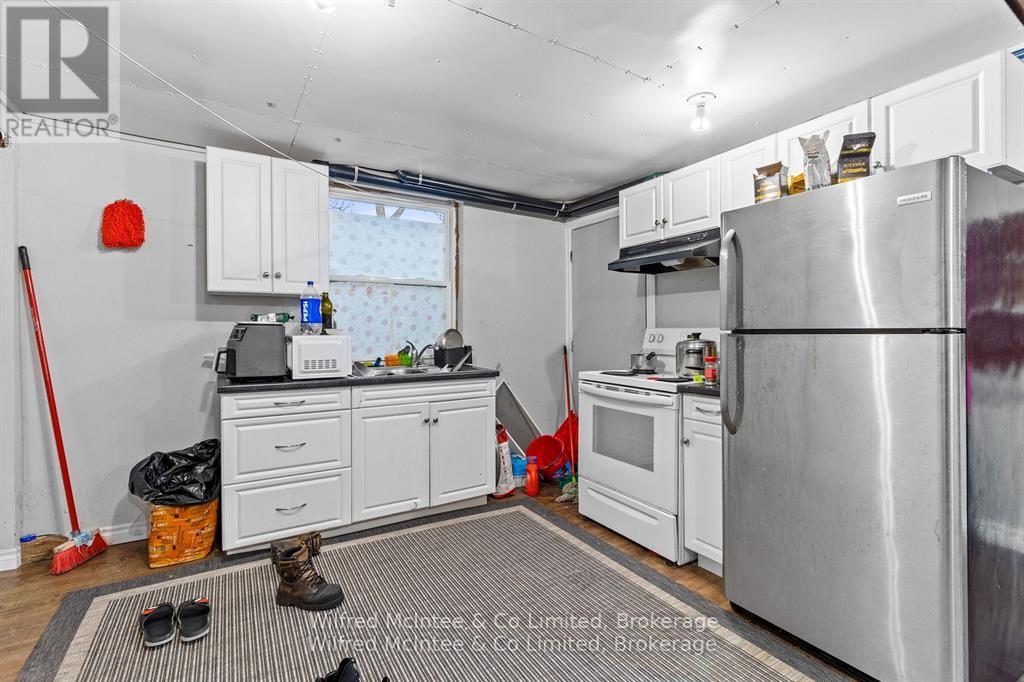 4 Elora Street N, Minto, Ontario  N0G 1Z0 - Photo 37 - X12680106