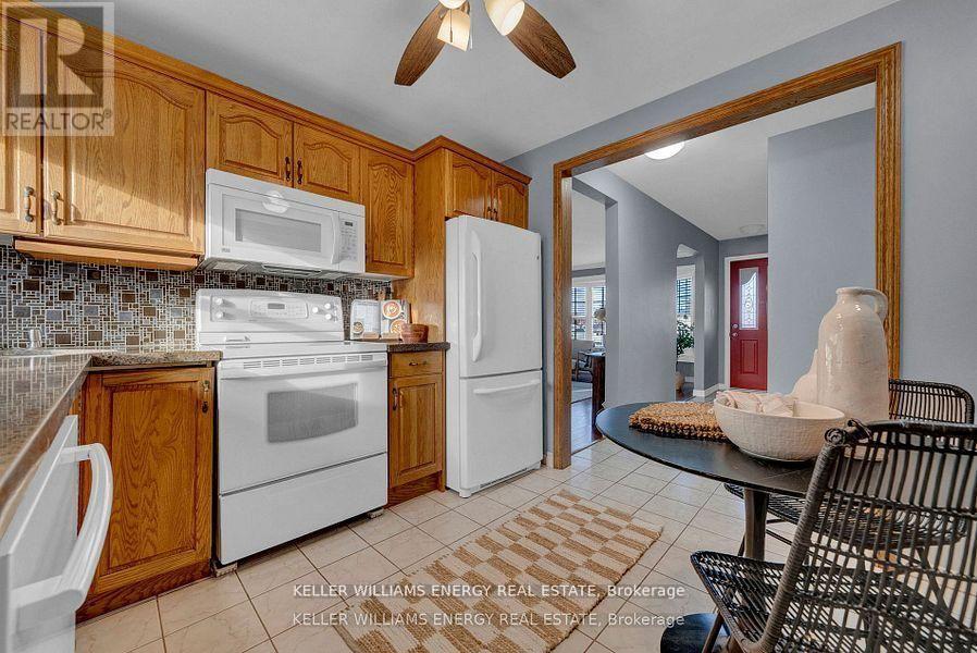 572 Rosmere Street, Oshawa, Ontario  L1J 5H7 - Photo 10 - E12680070