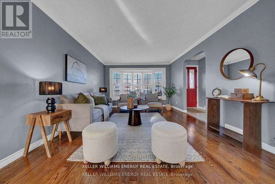 572 Rosmere Street, Oshawa, Ontario  L1J 5H7 - Photo 6 - E12680070