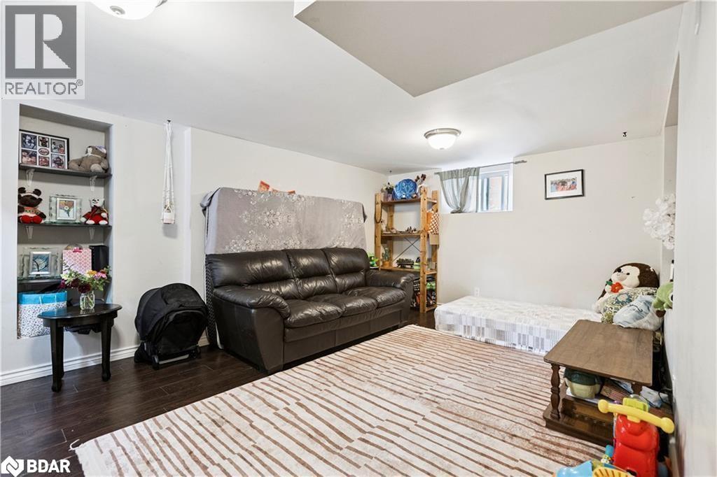 43 Eby Street S, Kitchener, Ontario  N2G 3K9 - Photo 28 - 40778726