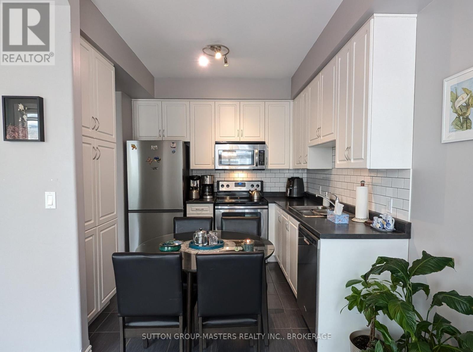 791 Newmarket Lane, Kingston (East Of Sir John A. Blvd), Ontario  K7K 0C8 - Photo 7 - X12680092