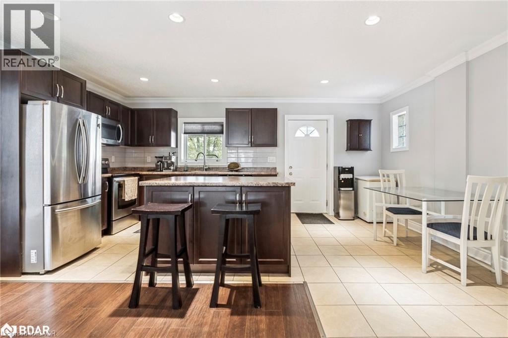 34 Cliff Avenue, Hamilton, Ontario  L8E 6A7 - Photo 3 - 40773794