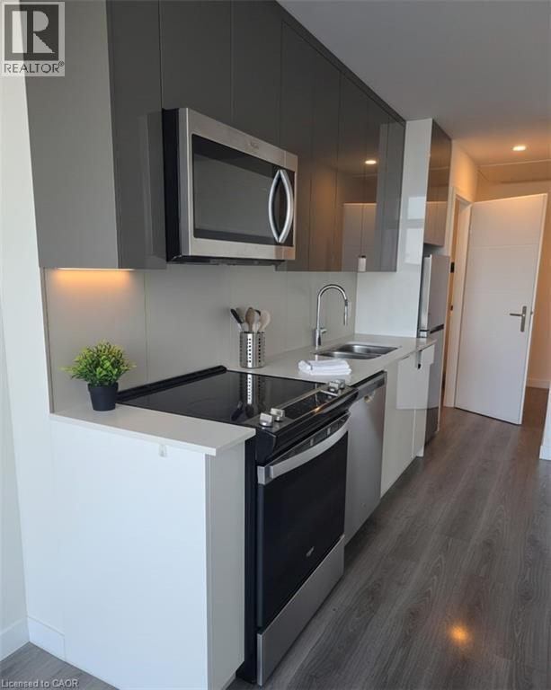 60 Frederick Street Unit# 704, Kitchener, Ontario  N2H 0C7 - Photo 4 - 40796257