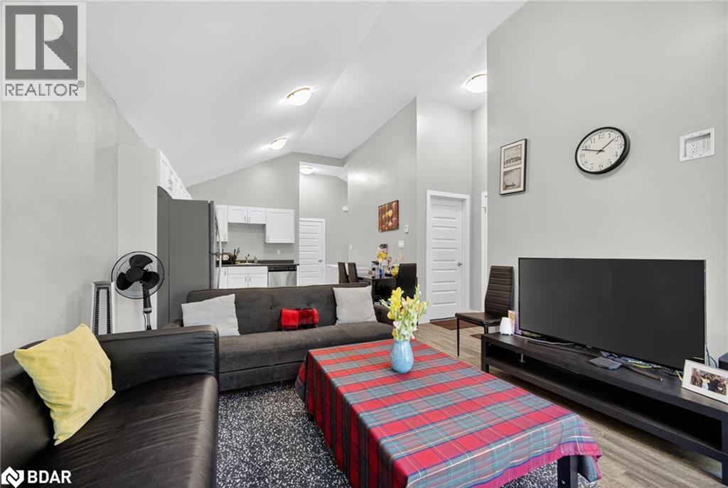 Photo 26 of 32 for 364 Beachwood Avenue