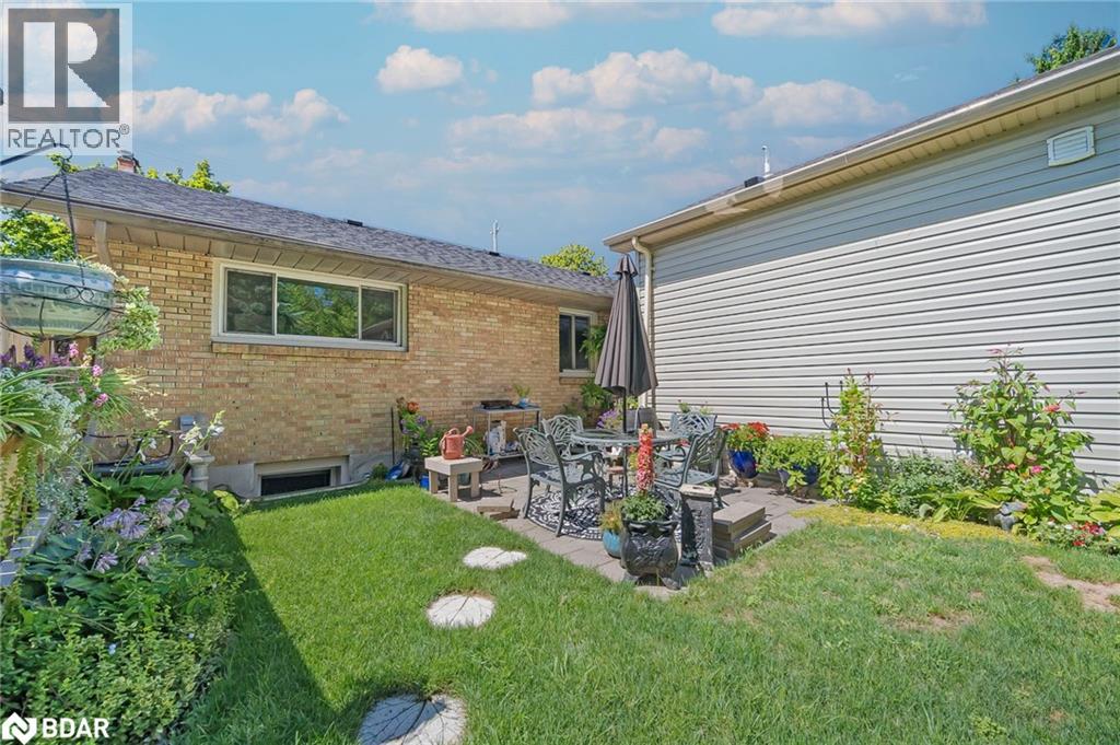 Photo 31 of 32 for 364 Beachwood Avenue