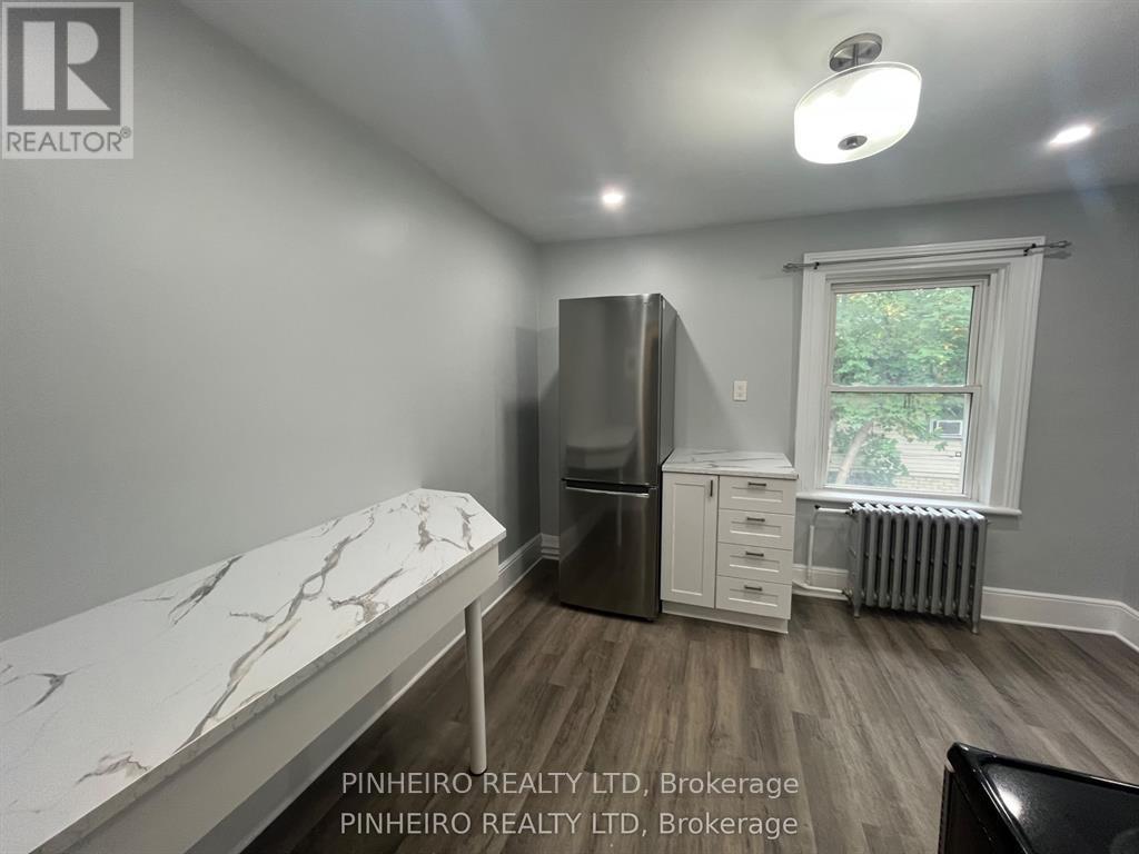 2 - 611 Talbot Street, London East, Ontario  N6A 2T2 - Photo 4 - X12680100