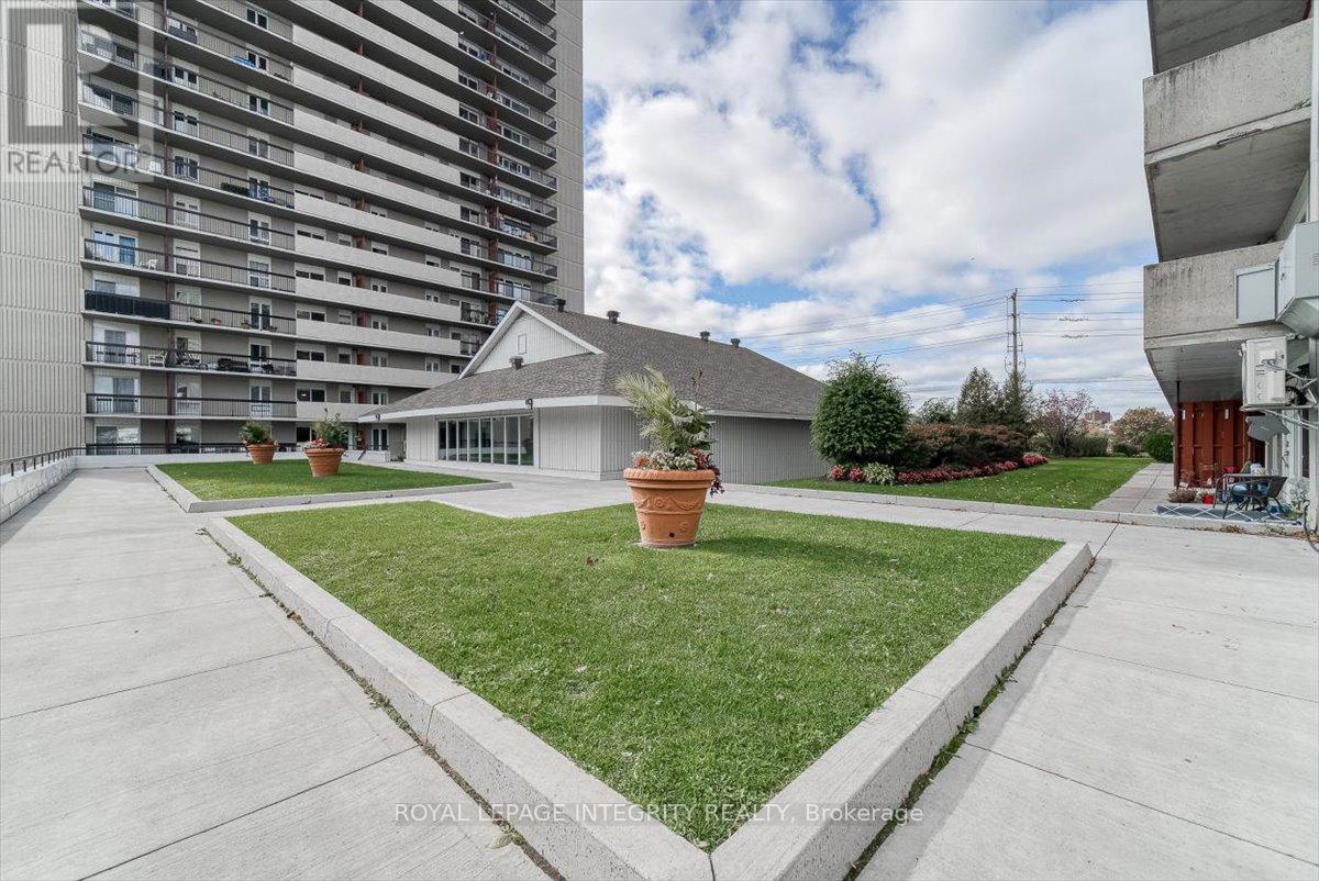 109 - 158a Mcarthur Avenue, Ottawa, Ontario  K1L 7E7 - Photo 28 - X12680008
