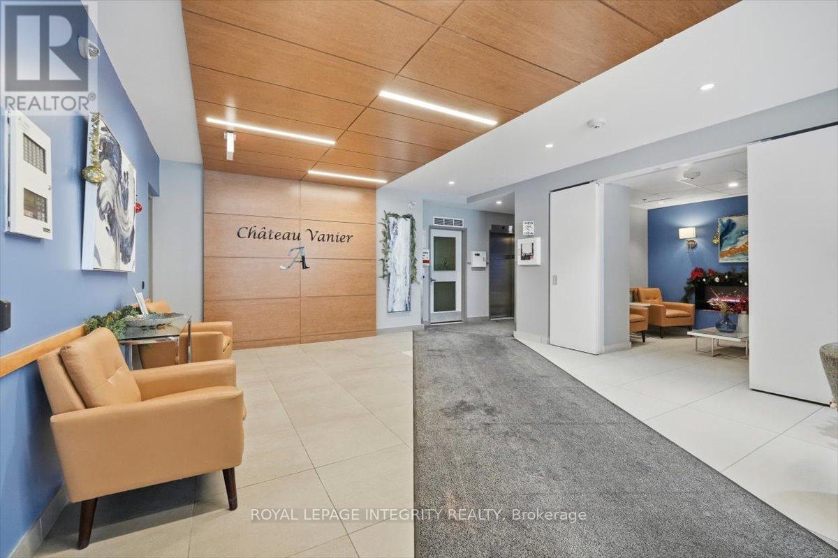 109 - 158a Mcarthur Avenue, Ottawa, Ontario  K1L 7E7 - Photo 4 - X12680008