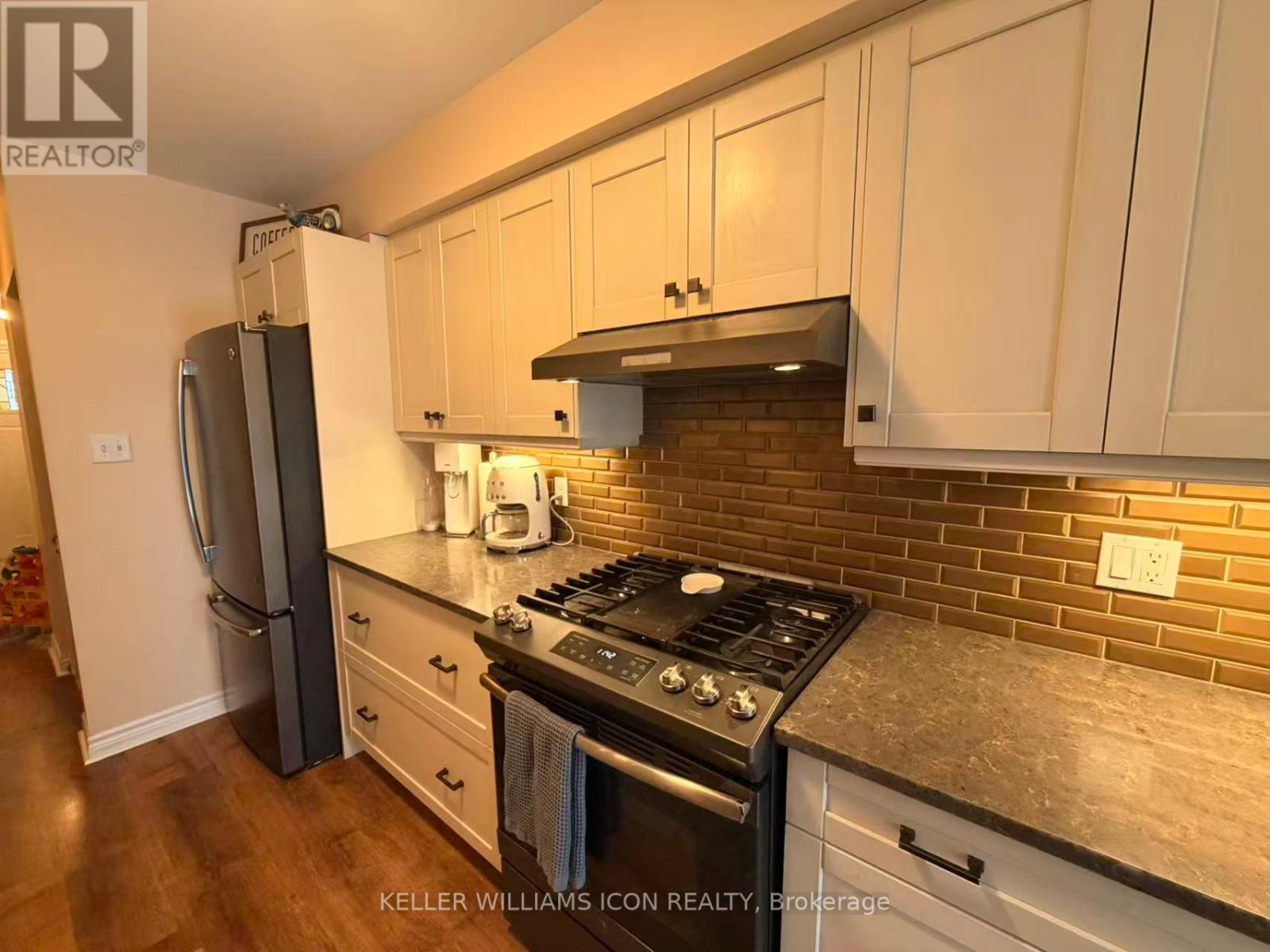 88 Hawktree Ridge, Ottawa, Ontario  K2J 5N3 - Photo 16 - X12680090