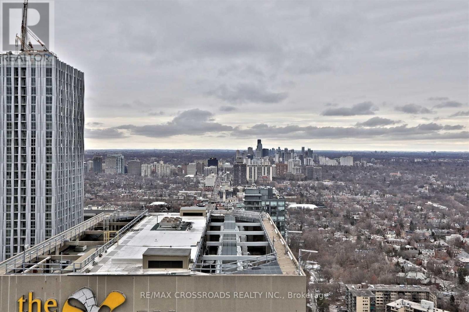 5010 - 1 Bloor Street E, Toronto, Ontario  M4W 1A9 - Photo 16 - C12487287