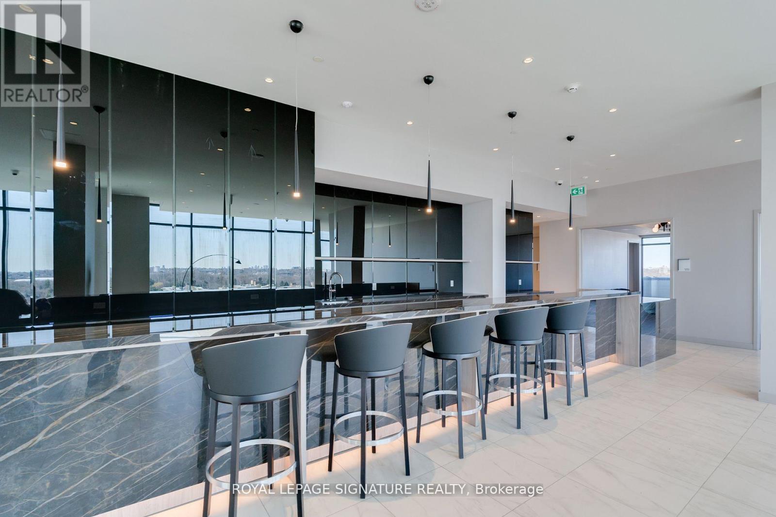 1705 - 50 O'neill Road, Toronto, Ontario  M3C 0H1 - Photo 20 - C12645866