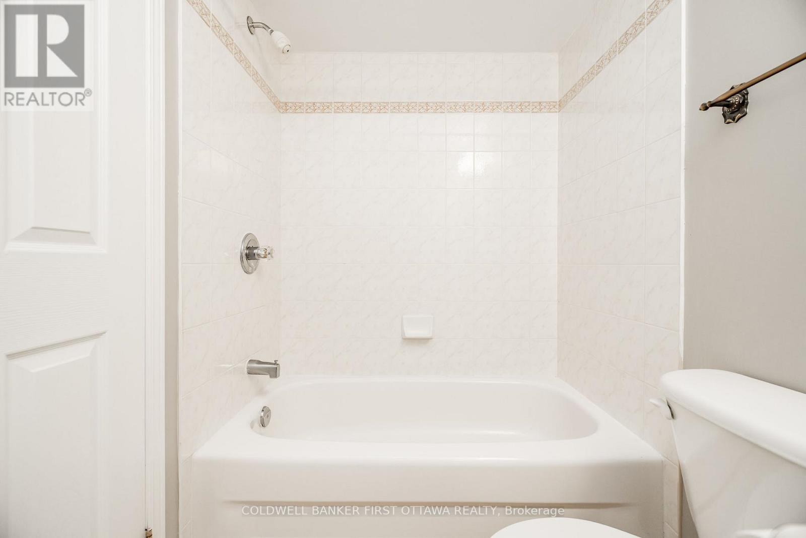 92 Deerfox Drive, Ottawa, Ontario  K2J 4W9 - Photo 40 - X12530228