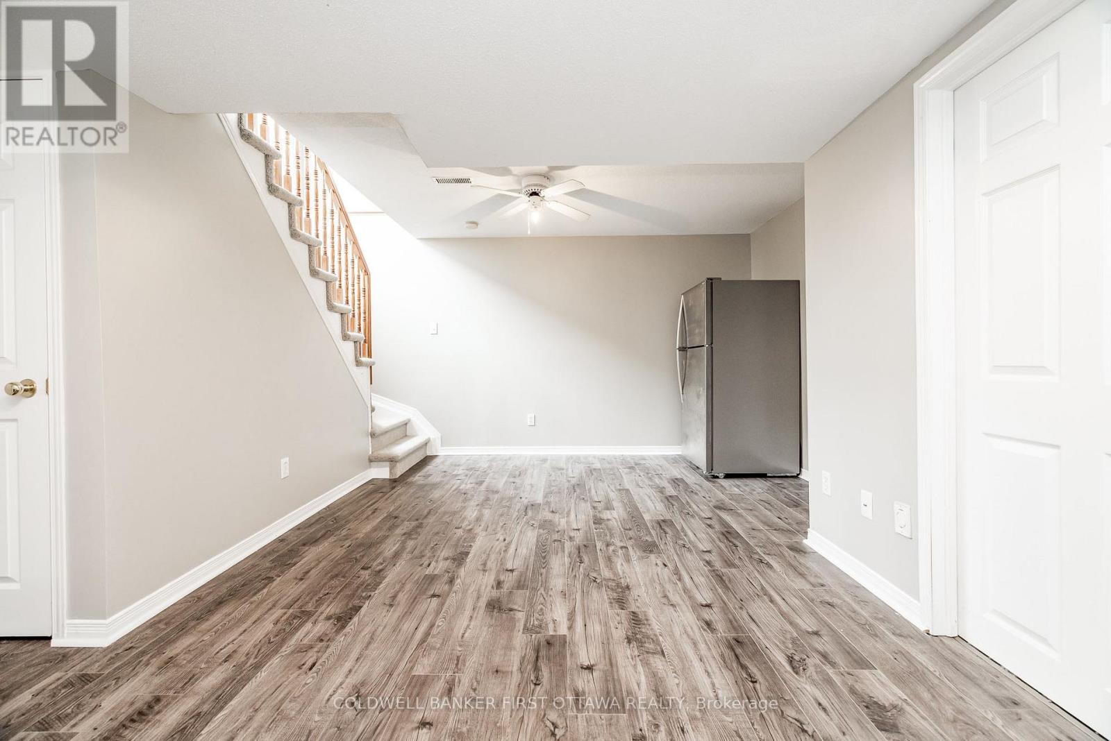 92 Deerfox Drive, Ottawa, Ontario  K2J 4W9 - Photo 47 - X12530228