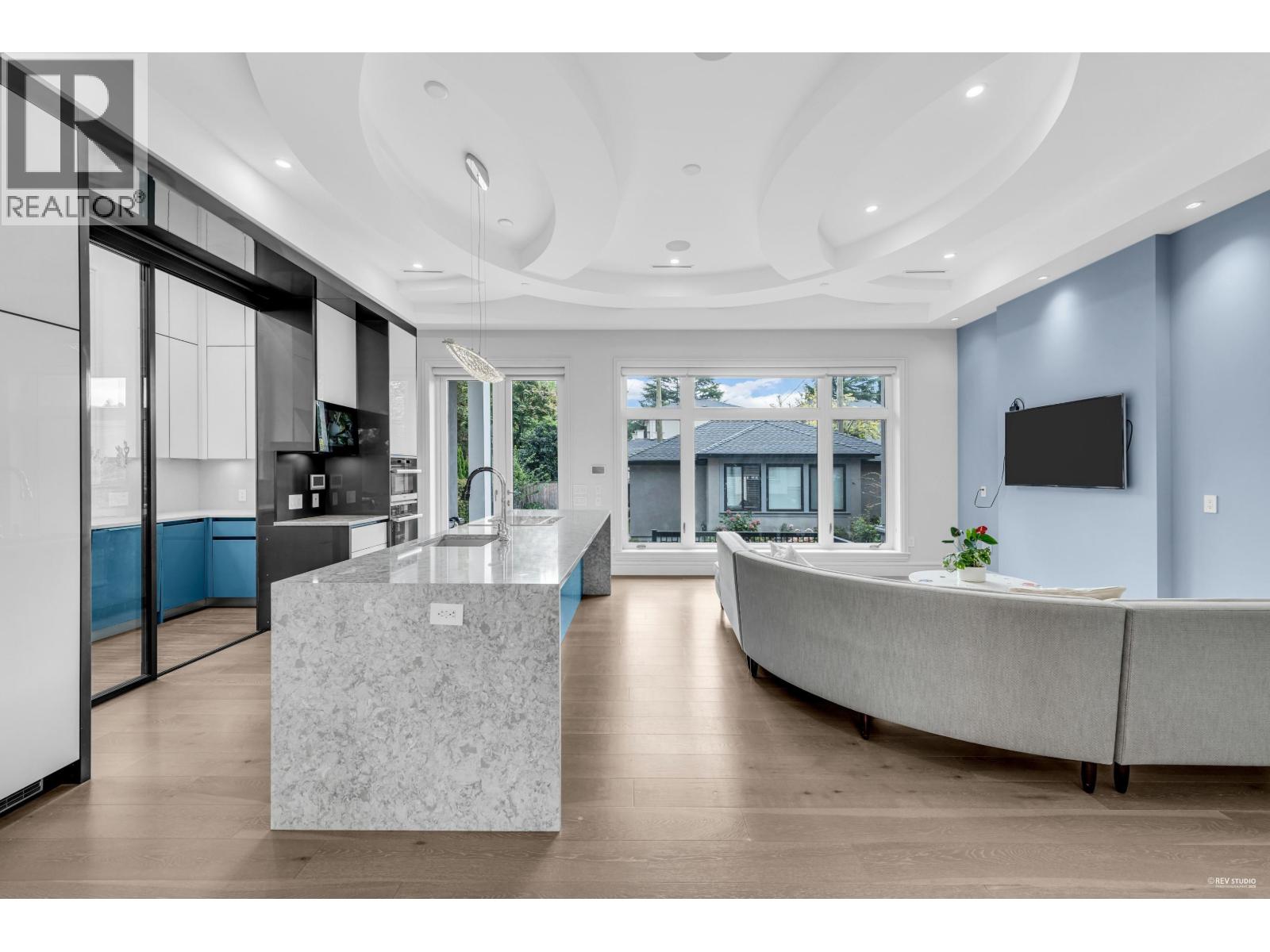 2328 Mcbain Avenue, Vancouver, British Columbia  V6L 2C4 - Photo 12 - R3077714