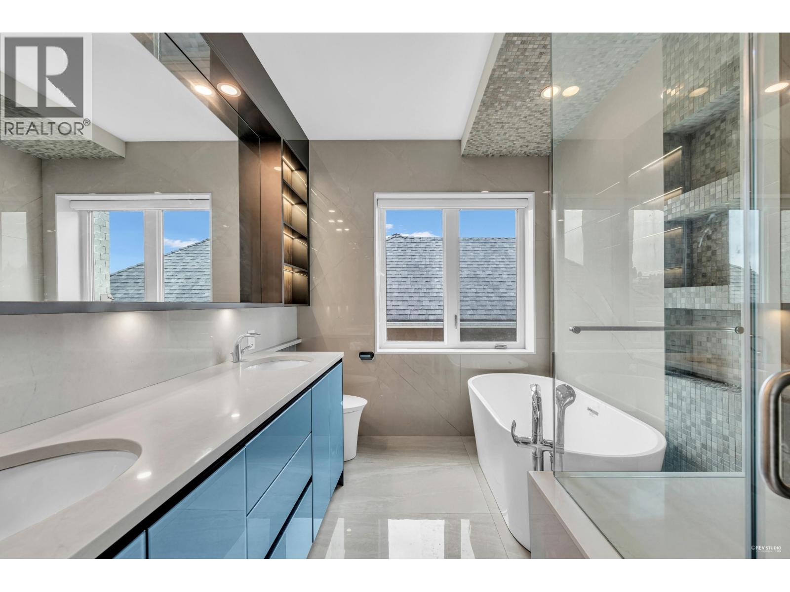 2328 Mcbain Avenue, Vancouver, British Columbia  V6L 2C4 - Photo 21 - R3077714